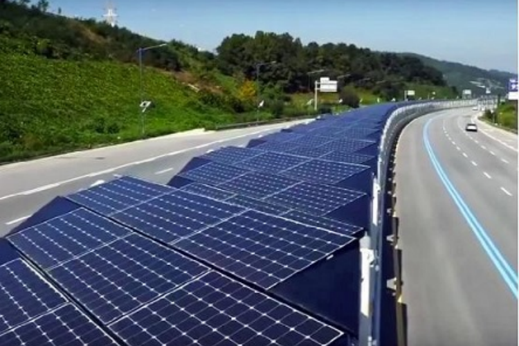 Solar powered bicycle lanes Solar powered bicycle lanes
