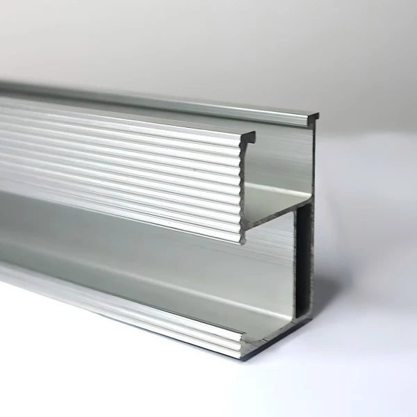 Profil aluminium untuk bumbung logam Suria