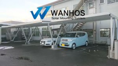 Solar Panel yang dipasang di atas bumbung carport