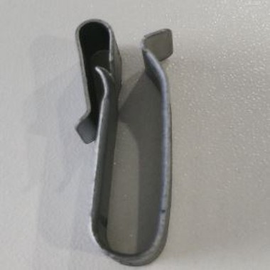 Klip kabel rangka bumbung suria