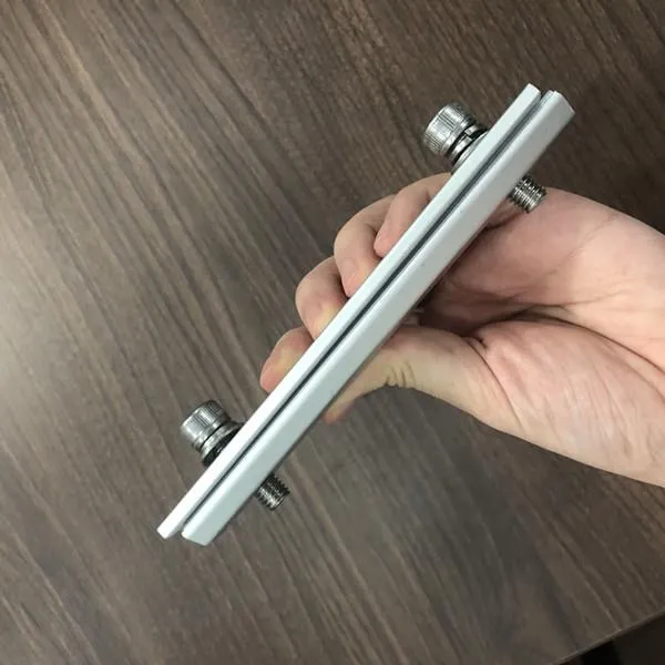 Roof Rail Splice Kit For Solar Energy System